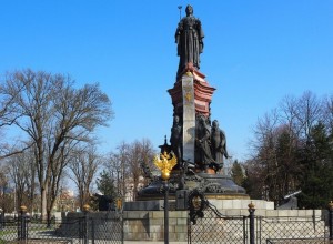 Памятник Екатерине II