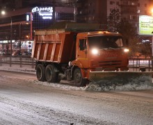 Снег на улицах Краснодара начали убирать с ночи