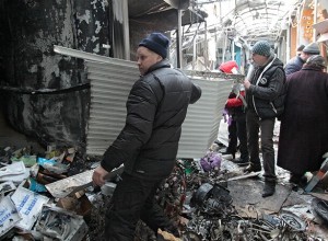 В результате обстрела рынка в Донецке погибло более 20 человек