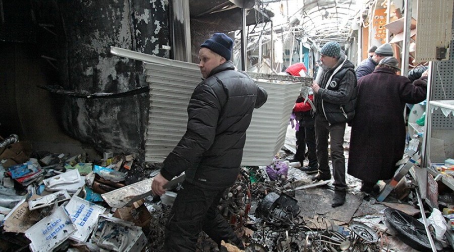 В результате обстрела рынка в Донецке погибло более 20 человек