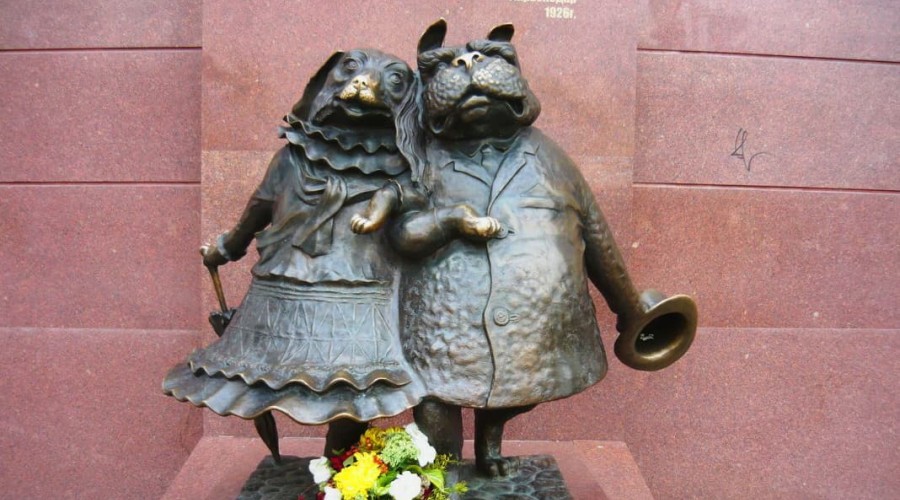 Памятник «Собачкина столица»