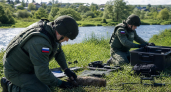 Отдыхающие нашли на берегу реки в Туапсе 82-миллиметровую мину