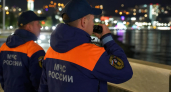 В Сочи после атаки безэкипажных катеров начался пожар на набережной