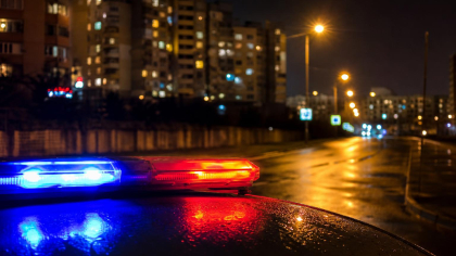В Краснодаре ночью прогремели два громких хлопка и включили сирены